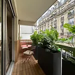 Beautiful Apartment Paris Volontaires Montparnasse